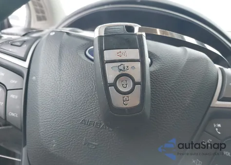 2018 Ford Fusion Se z USA, uszkodzony, nr VIN 3FA6P0HD8JR191056